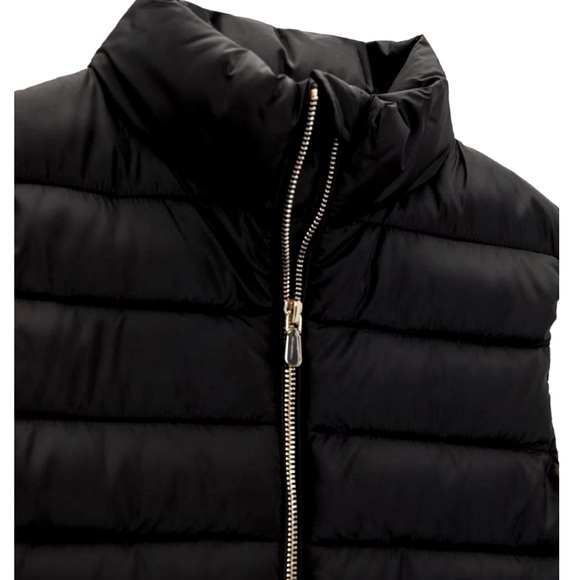 NEW Zara Lightweight Puffer Vest Black Size M - Picture 7 of 11